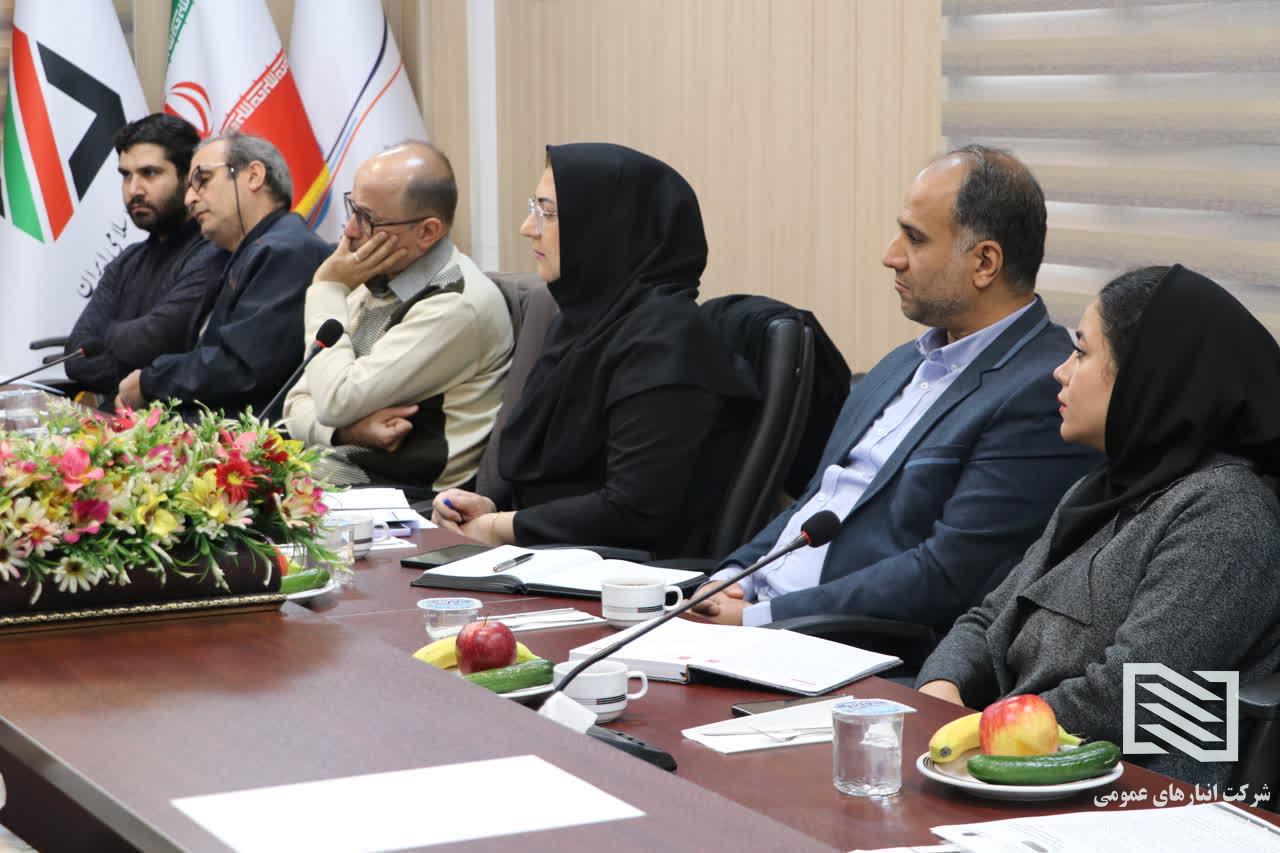 برگزاری نشست مشترک شهر فرودگاهی و انبارهای عمومی در نگهداشت کالاهای خطرناک 5